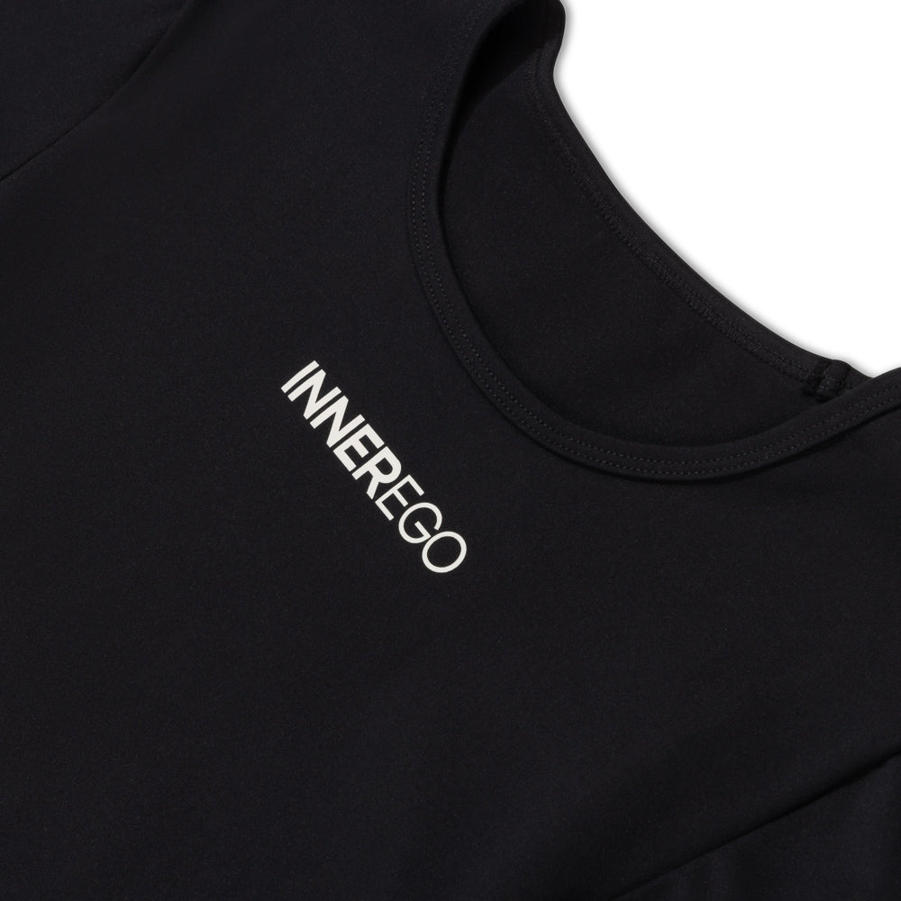 Close-up tshirt INNER EGO logo detailing - flex-set activewear